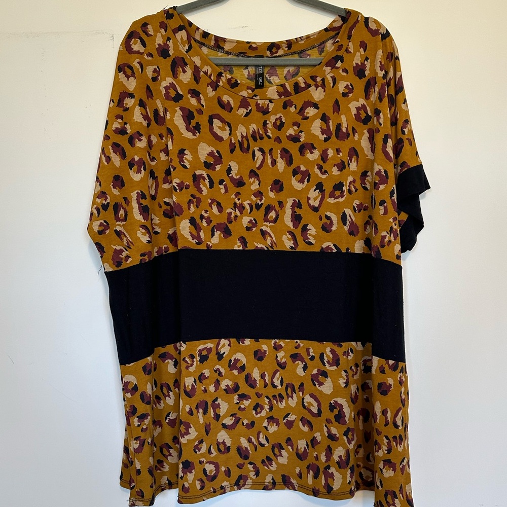 Leopard Shirt - Picture 2 of 5